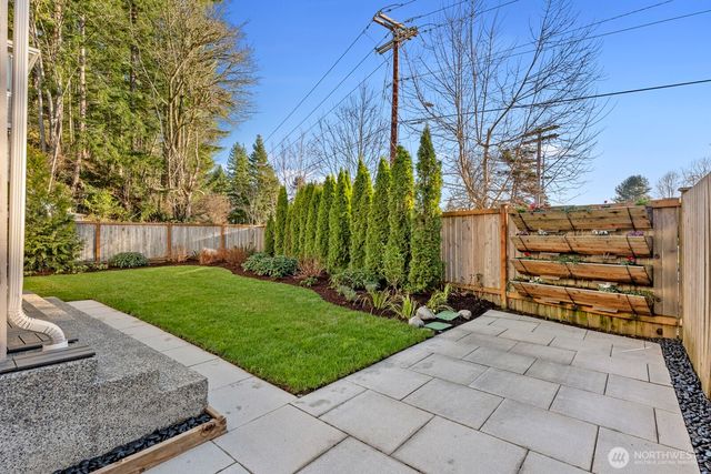 4526 327th Place NE, Carnation, WA 98014