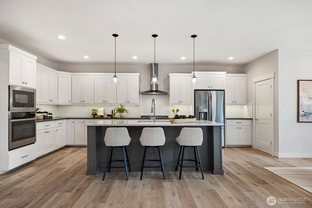 4526 327th Place NE, Carnation, WA 98014