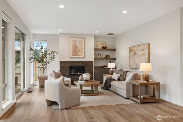 4526 327th Place NE, Carnation, WA 98014