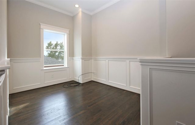 2114 Bidwell, Houston, TX 77018