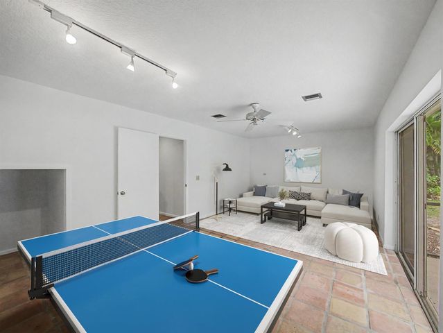 14 Emarita Way, Sewalls Point, FL 34996