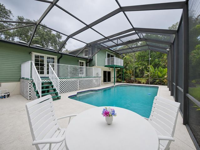 14 Emarita Way, Sewalls Point, FL 34996