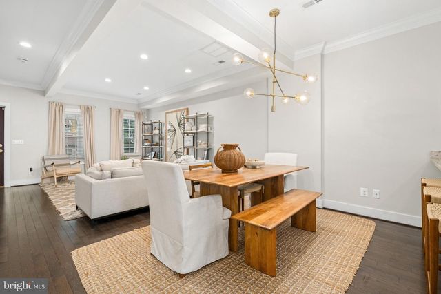 5304 8TH ST NW, Washington, DC 20011