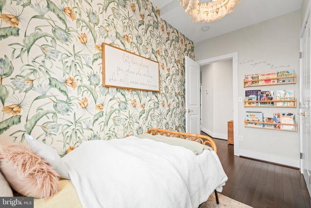 5304 8TH ST NW, Washington, DC 20011