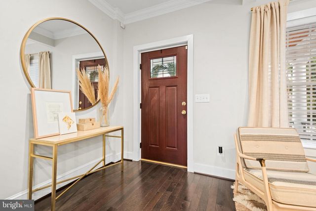 5304 8TH ST NW, Washington, DC 20011