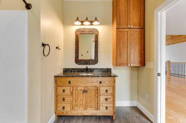 61 Twin Hill Road, Westford, VT 05494