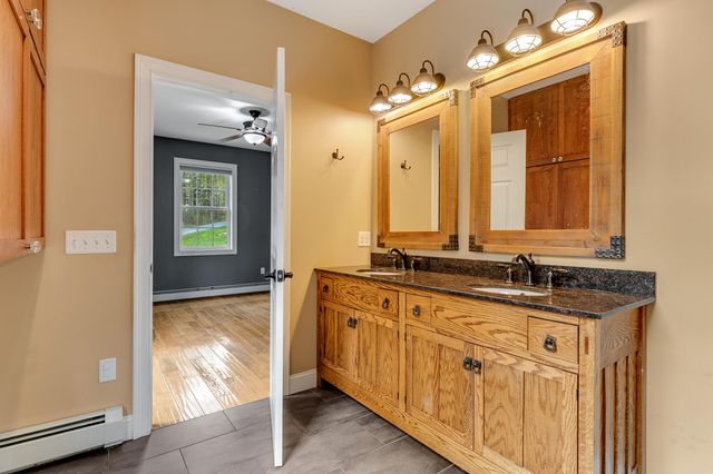 61 Twin Hill Road, Westford, VT 05494