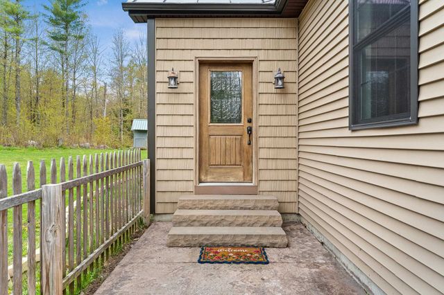 61 Twin Hill Road, Westford, VT 05494