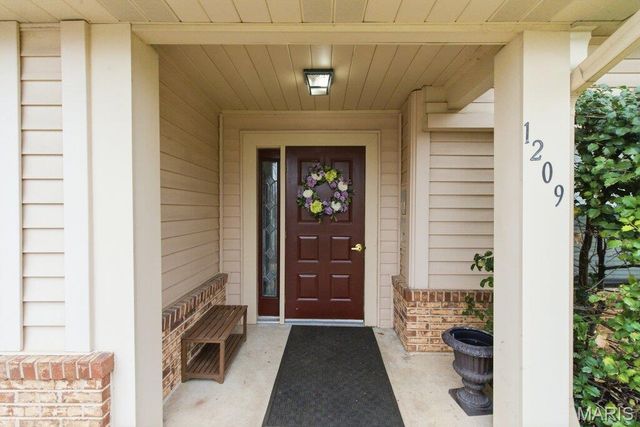 1209 Lofty Point Drive A, Ballwin, MO 63021