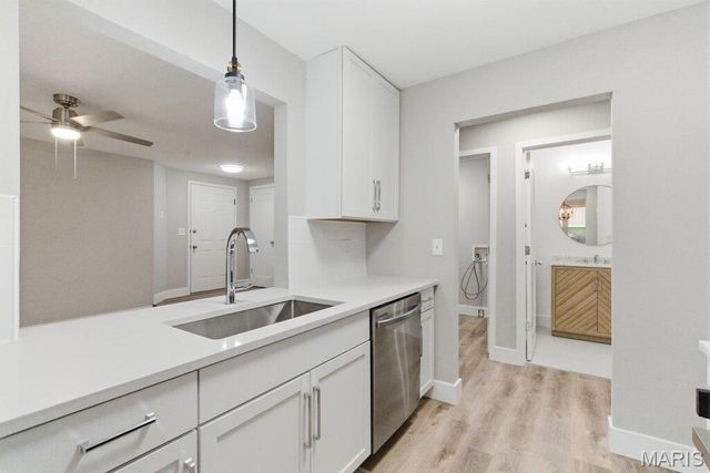 1209 Lofty Point Drive A, Ballwin, MO 63021