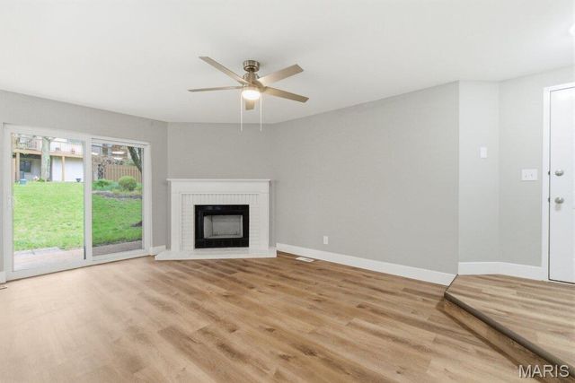 1209 Lofty Point Drive A, Ballwin, MO 63021