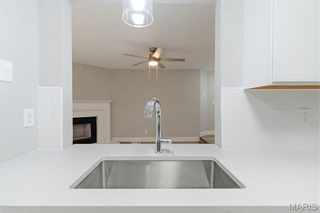 1209 Lofty Point Drive A, Ballwin, MO 63021