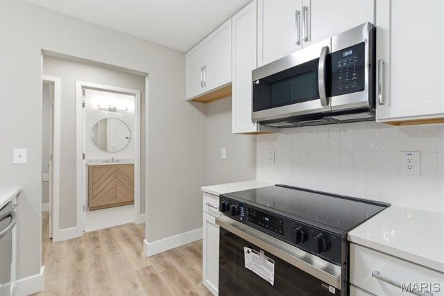 1209 Lofty Point Drive A, Ballwin, MO 63021