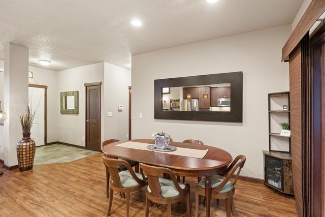 9322 N Rosebury Ln, Spokane, WA 99208