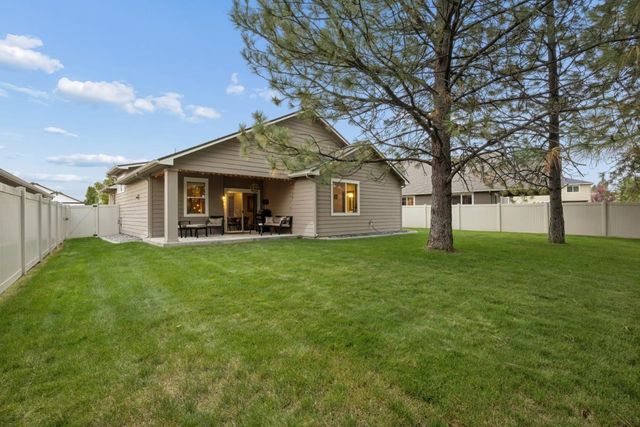 9322 N Rosebury Ln, Spokane, WA 99208