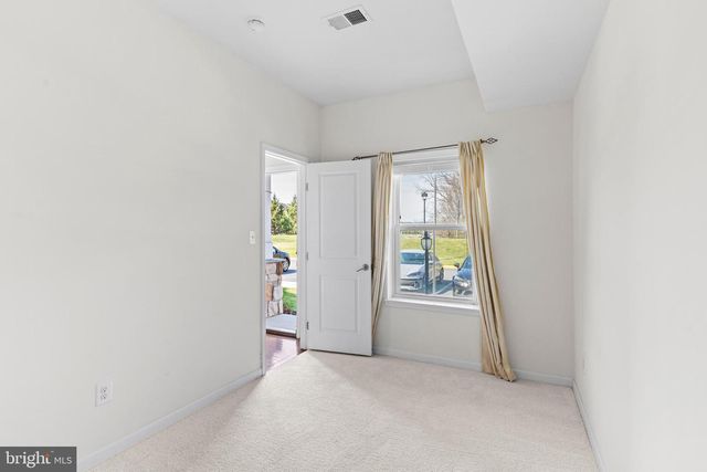 24829 COATS SQ, Aldie, VA 20105