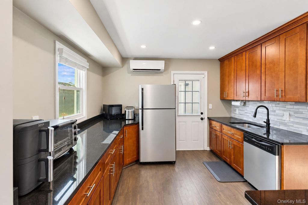 2313 Jefferson Street, East Meadow, NY 11554 — photo 3