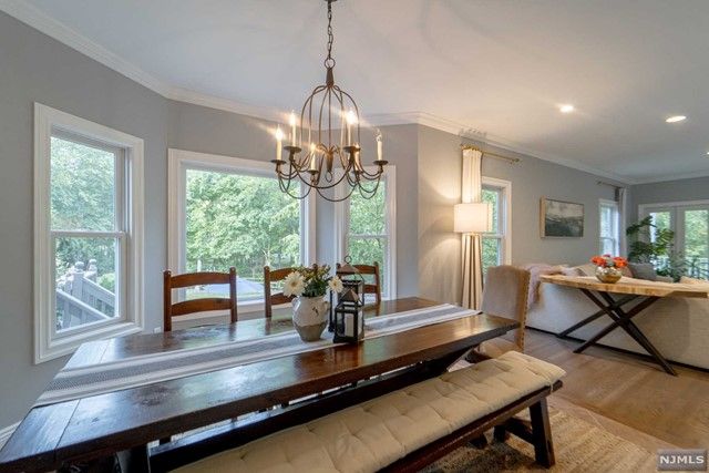 25 Duck Pond Lane, Ramsey, NJ 07446
