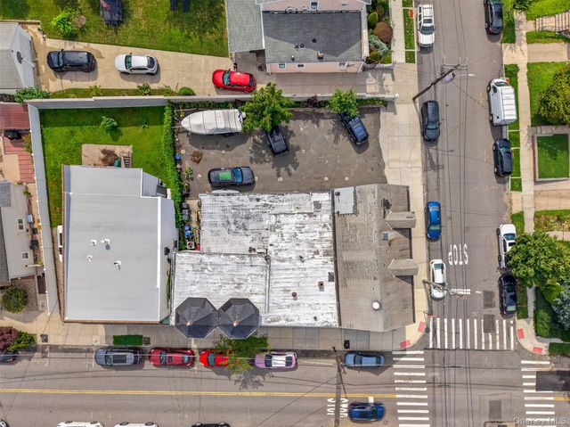 12-06 149th Street, Whitestone, NY 11357