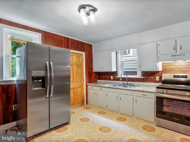 39 CHARLES STREET, Hagerstown, MD 21740