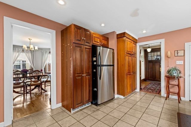 39 Wampatuck Rd, Braintree, MA 02184