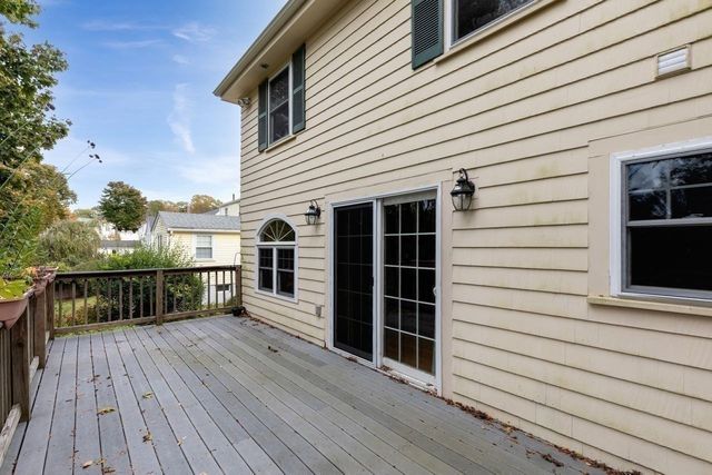 39 Wampatuck Rd, Braintree, MA 02184