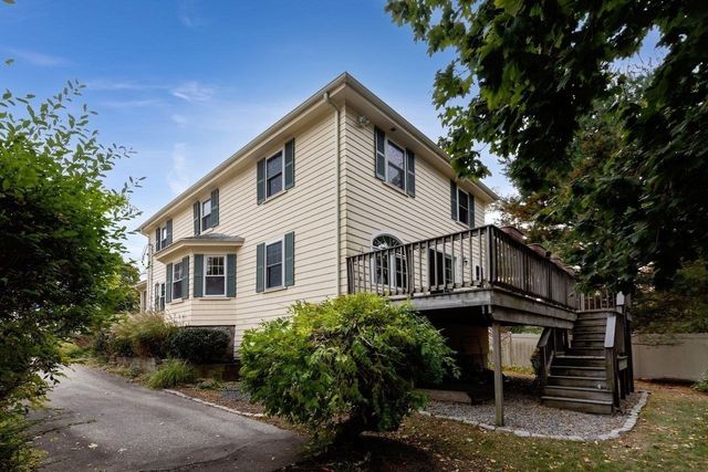 39 Wampatuck Rd, Braintree, MA 02184