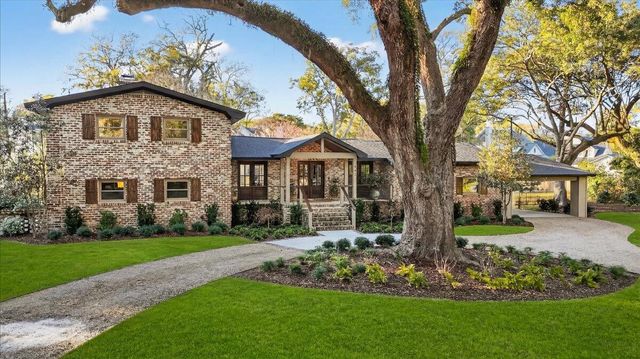 517 Pelzer Drive, Mount Pleasant, SC 29464
