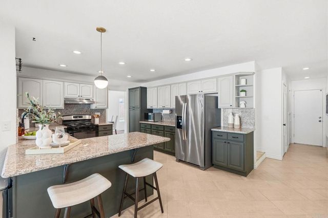 3942 CATAMARCA Drive, San Diego, CA 92124