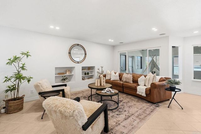 3942 CATAMARCA Drive, San Diego, CA 92124