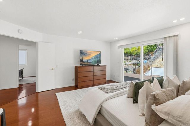3942 CATAMARCA Drive, San Diego, CA 92124