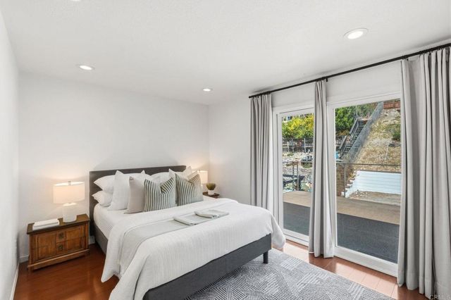 3942 CATAMARCA Drive, San Diego, CA 92124