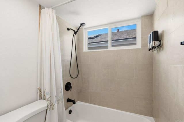3942 CATAMARCA Drive, San Diego, CA 92124