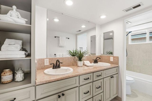3942 CATAMARCA Drive, San Diego, CA 92124