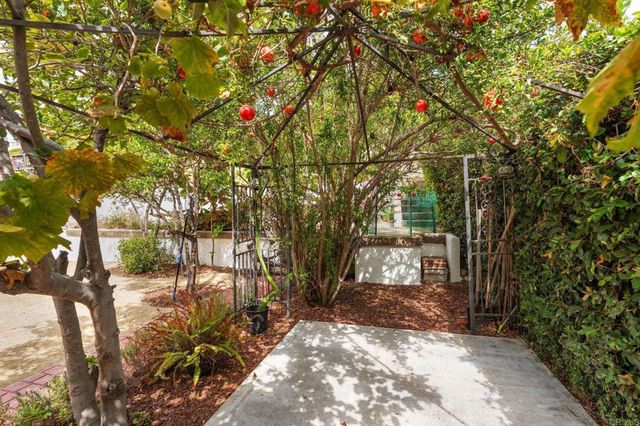 3942 CATAMARCA Drive, San Diego, CA 92124