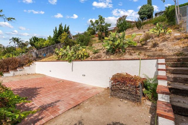 3942 CATAMARCA Drive, San Diego, CA 92124