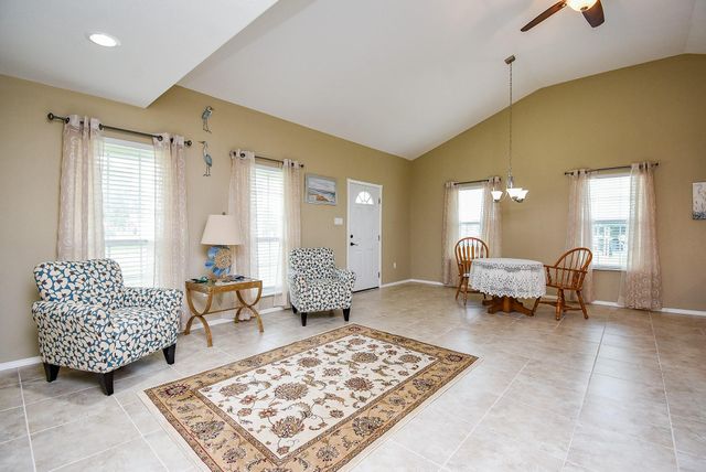 880 Swallow Drive, Palacios, TX 77465