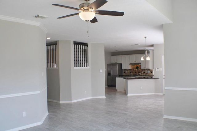 2411 Rose Hollow Drive, Katy, TX 77450