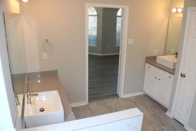 2411 Rose Hollow Drive, Katy, TX 77450