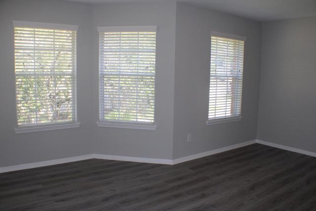 2411 Rose Hollow Drive, Katy, TX 77450