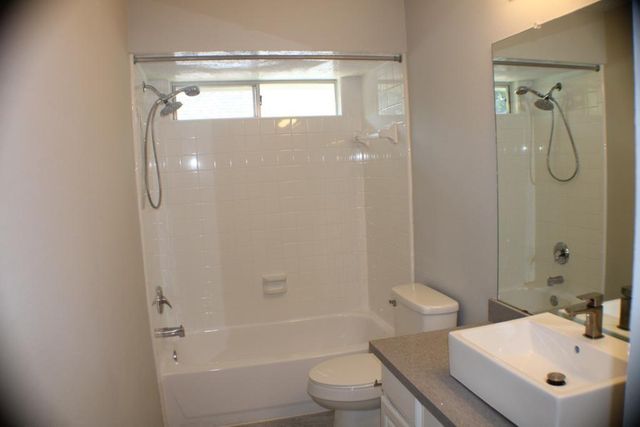 2411 Rose Hollow Drive, Katy, TX 77450