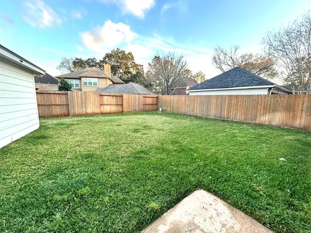 2411 Rose Hollow Drive, Katy, TX 77450