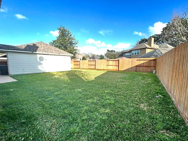 2411 Rose Hollow Drive, Katy, TX 77450