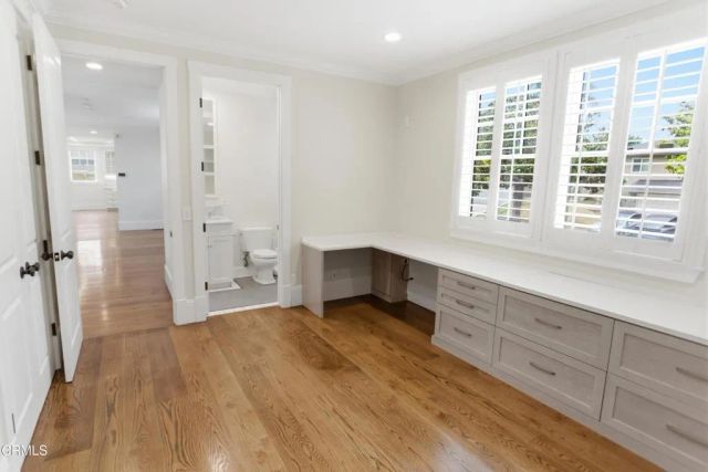 7214 McCool Avenue, Los Angeles, CA 90045