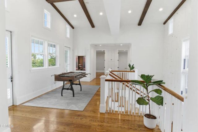 7214 McCool Avenue, Los Angeles, CA 90045