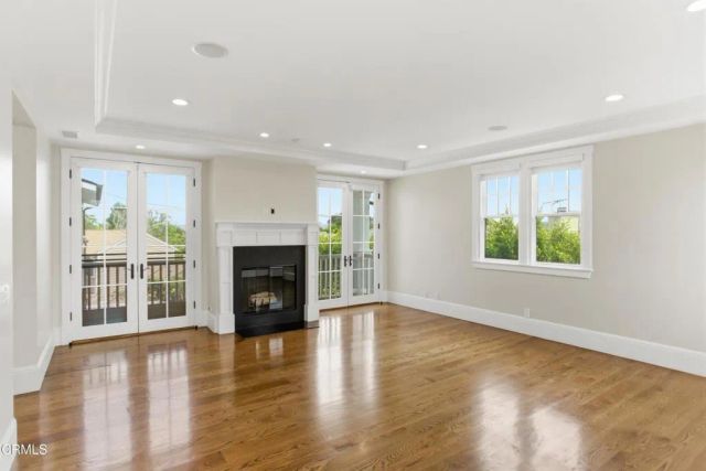 7214 McCool Avenue, Los Angeles, CA 90045