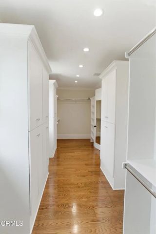 7214 McCool Avenue, Los Angeles, CA 90045