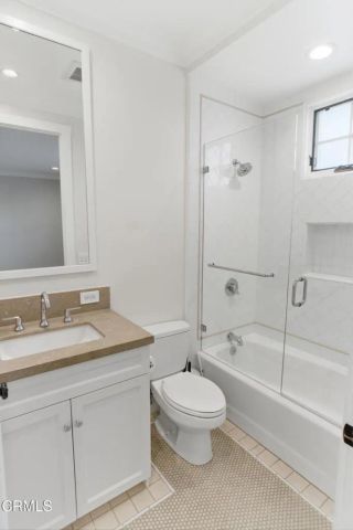 7214 McCool Avenue, Los Angeles, CA 90045