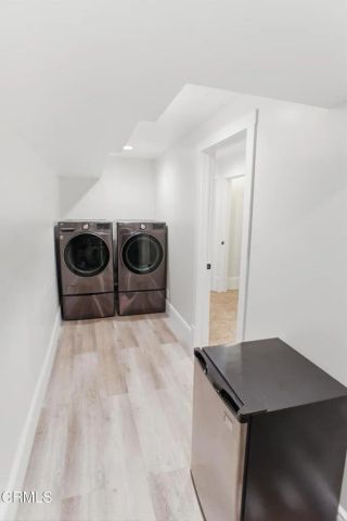7214 McCool Avenue, Los Angeles, CA 90045
