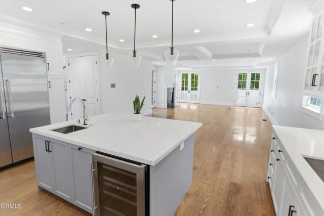 7214 McCool Avenue, Los Angeles, CA 90045